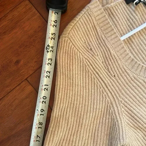 Paige Virtue Top Size M Camel color - Picture 13 of 13